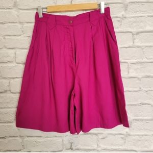 Vintage fuchsia purple coolock shorts size 10 hunter's runCan you say perfect?